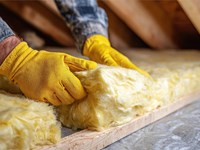 ¿Cómo el insuflado de aislamiento térmico recorta drásticamente tu factura de calefacción?