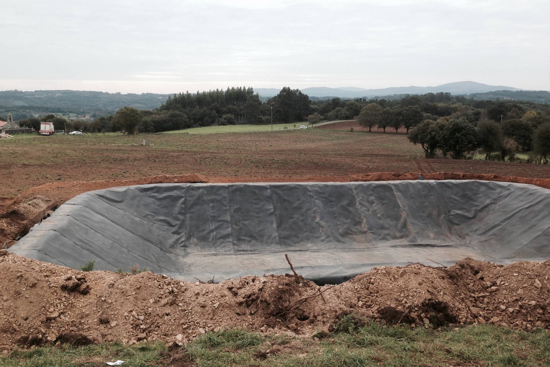 Construcción de balsas de agua en Lugo